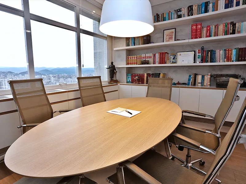 Sala de reuniões com vista para Santos